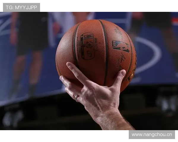 干扰球在国际规则与NBA规则中的判定差异解析